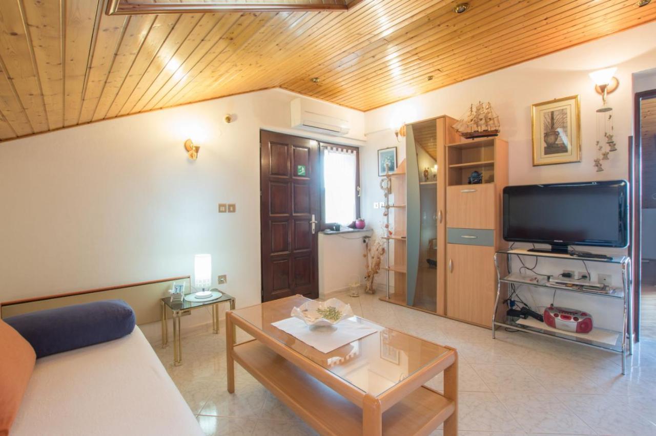 Apartment Gaudeamus Umag Bagian luar foto